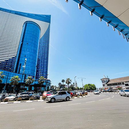 Luxury Batumi Hotel Экстерьер фото