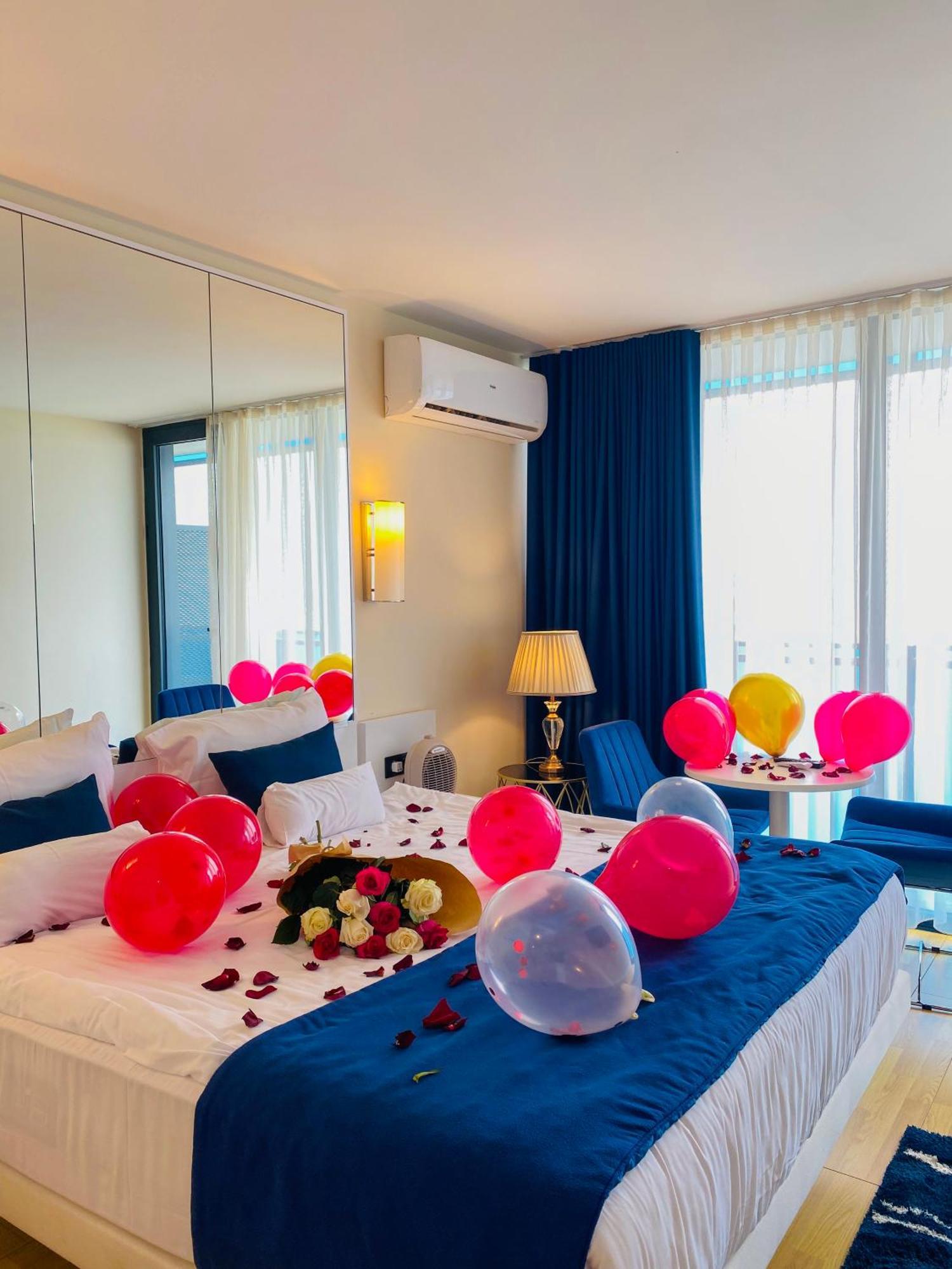 Luxury Batumi Hotel Экстерьер фото
