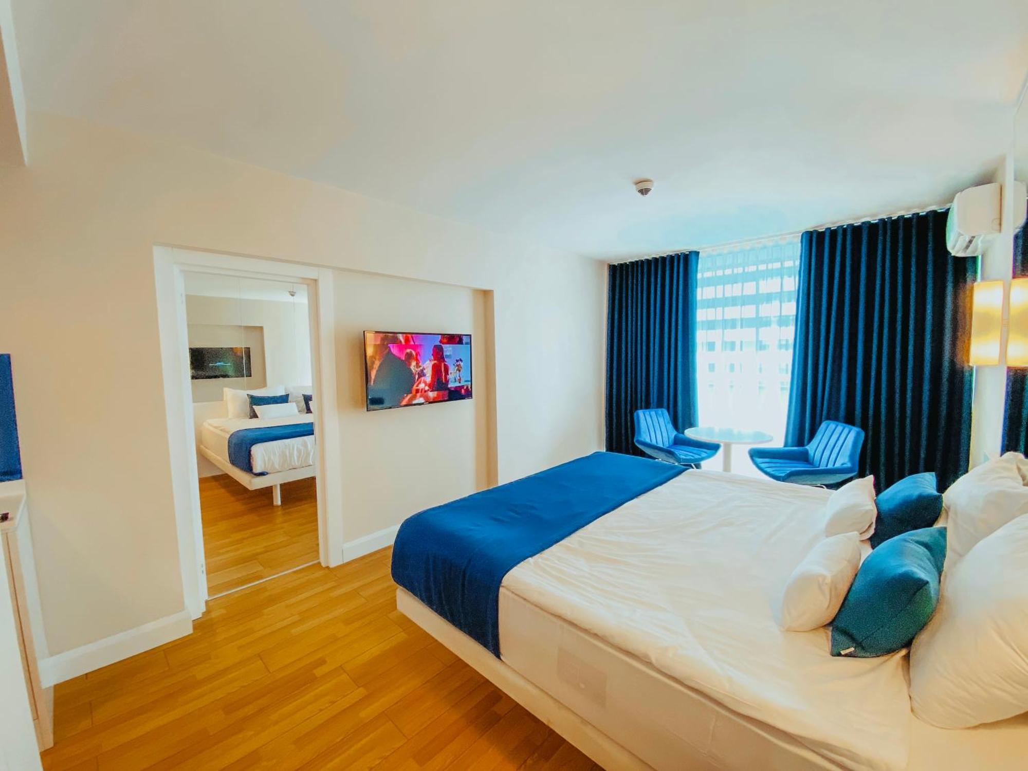 Luxury Batumi Hotel Экстерьер фото