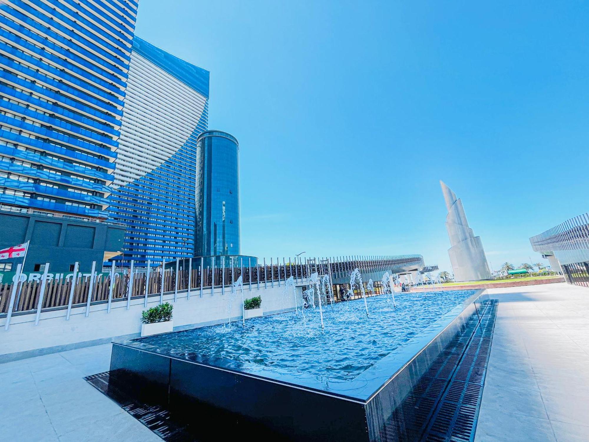 Luxury Batumi Hotel Экстерьер фото
