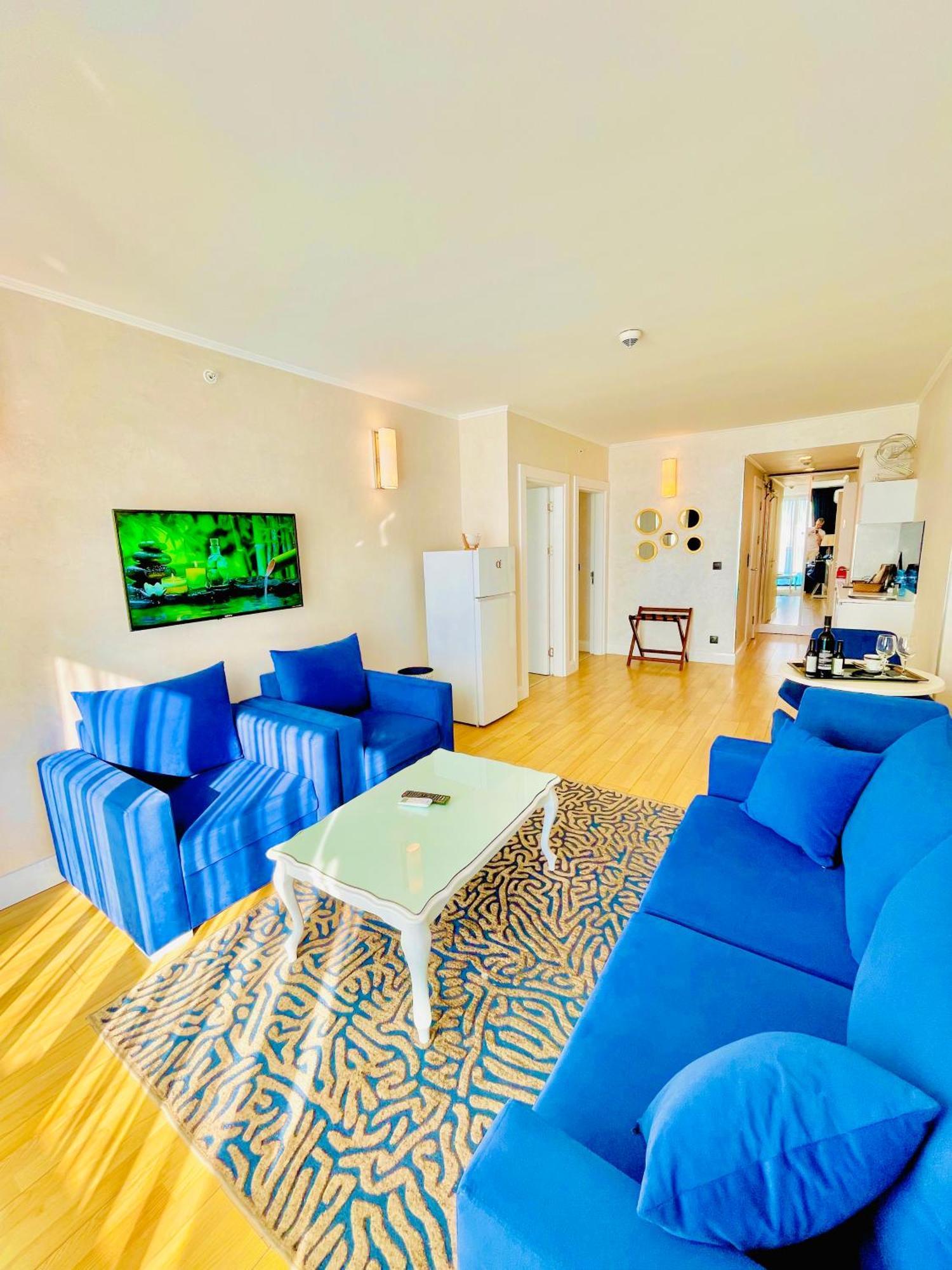 Luxury Batumi Hotel Экстерьер фото